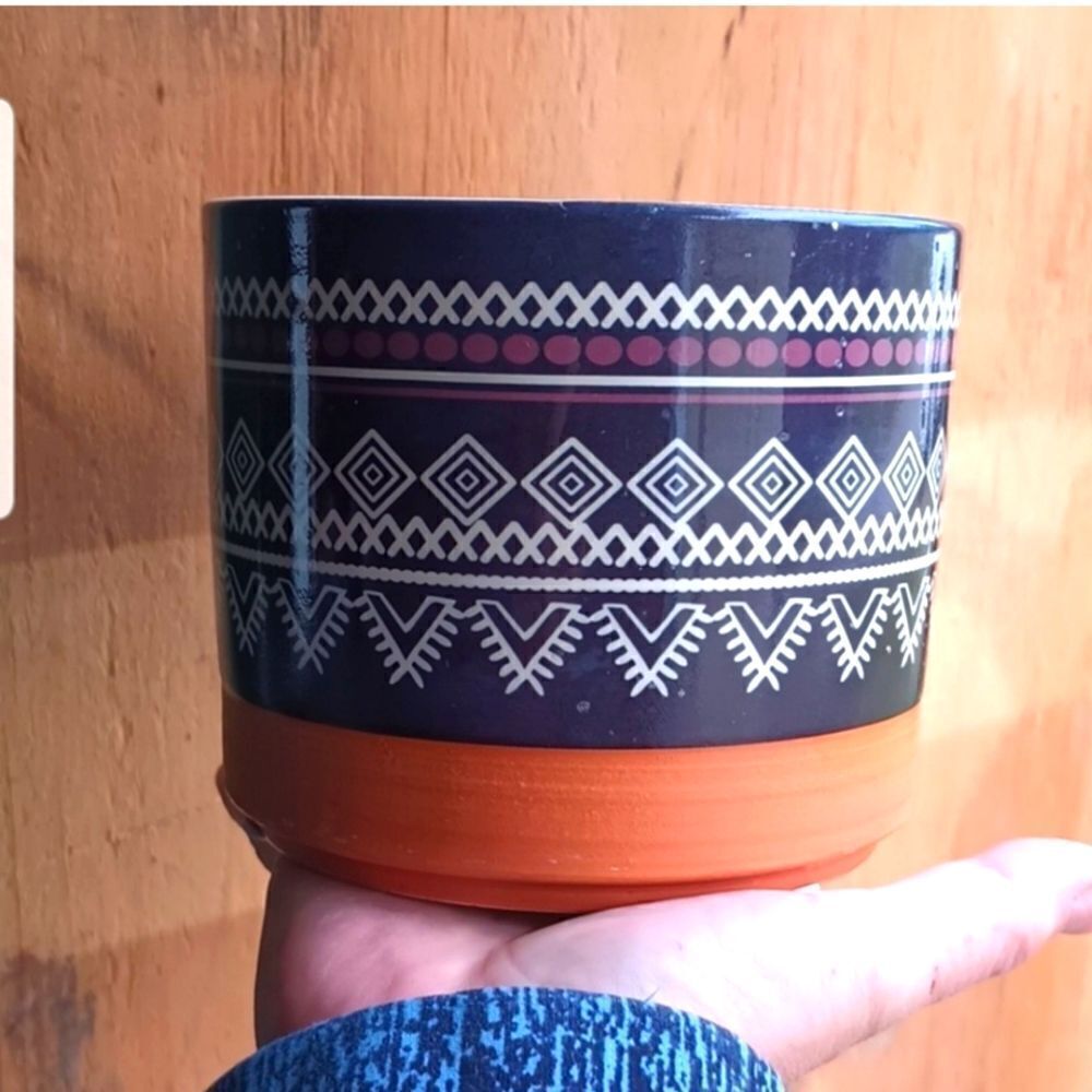 GORGEOUS POT!!! HAS MANY USES!!! SANTA FE!!!